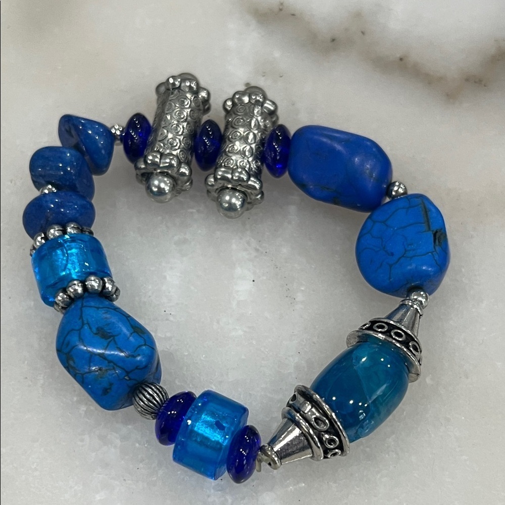 Retro Art Blue and Silver Beaded Stretch Bracelet